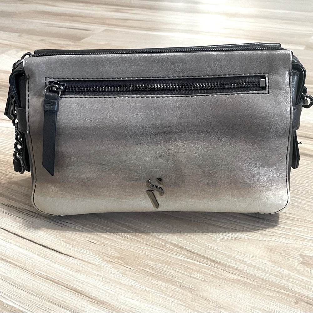 Simply Vera Vera Wang Gray and Black Crossbody Bag with Ombré Design
